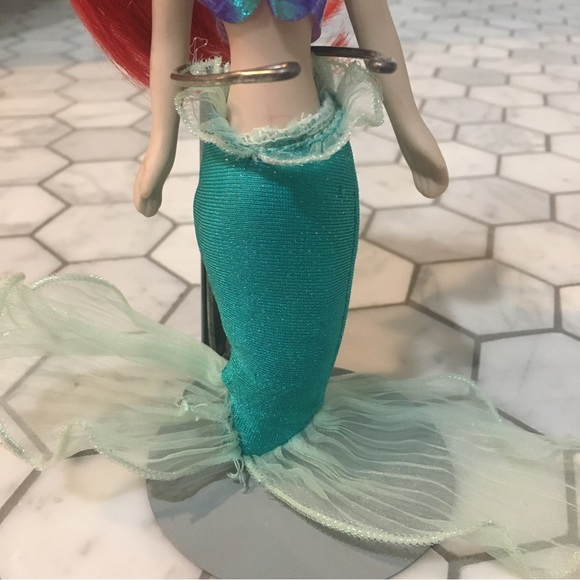 Little mermaid porcelain doll Ariel - Picture 2 of 7